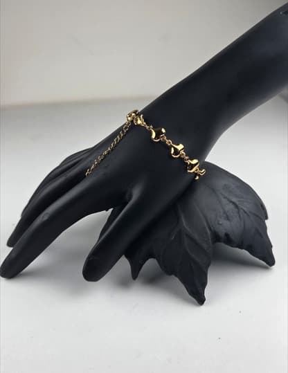 Heart Links Bracelet alternate