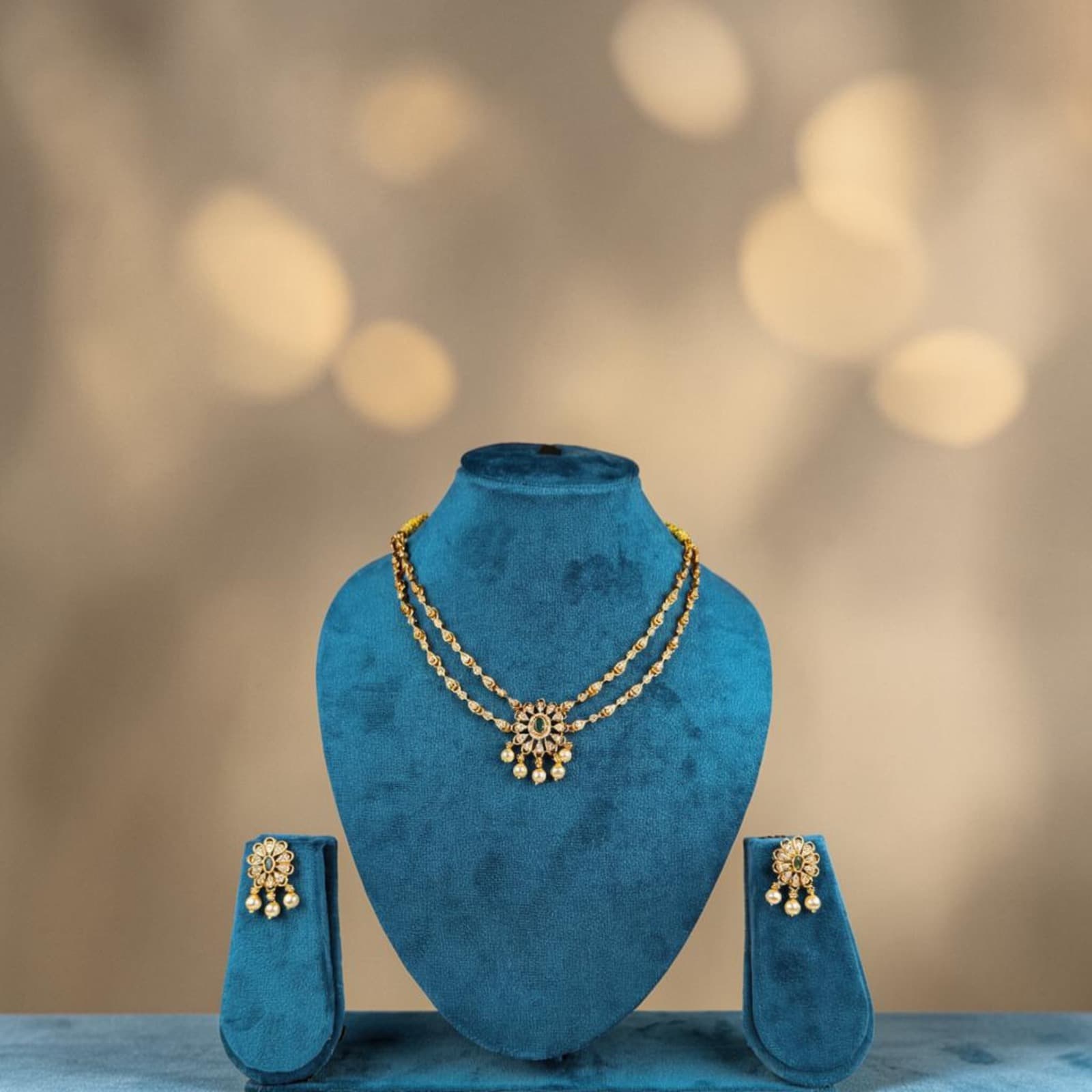 Royal Bloom Layered Necklace Set alternate