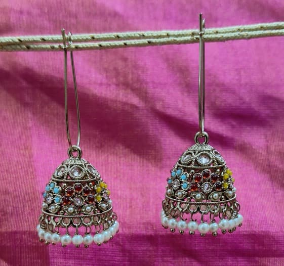 Nazakat Jhumki